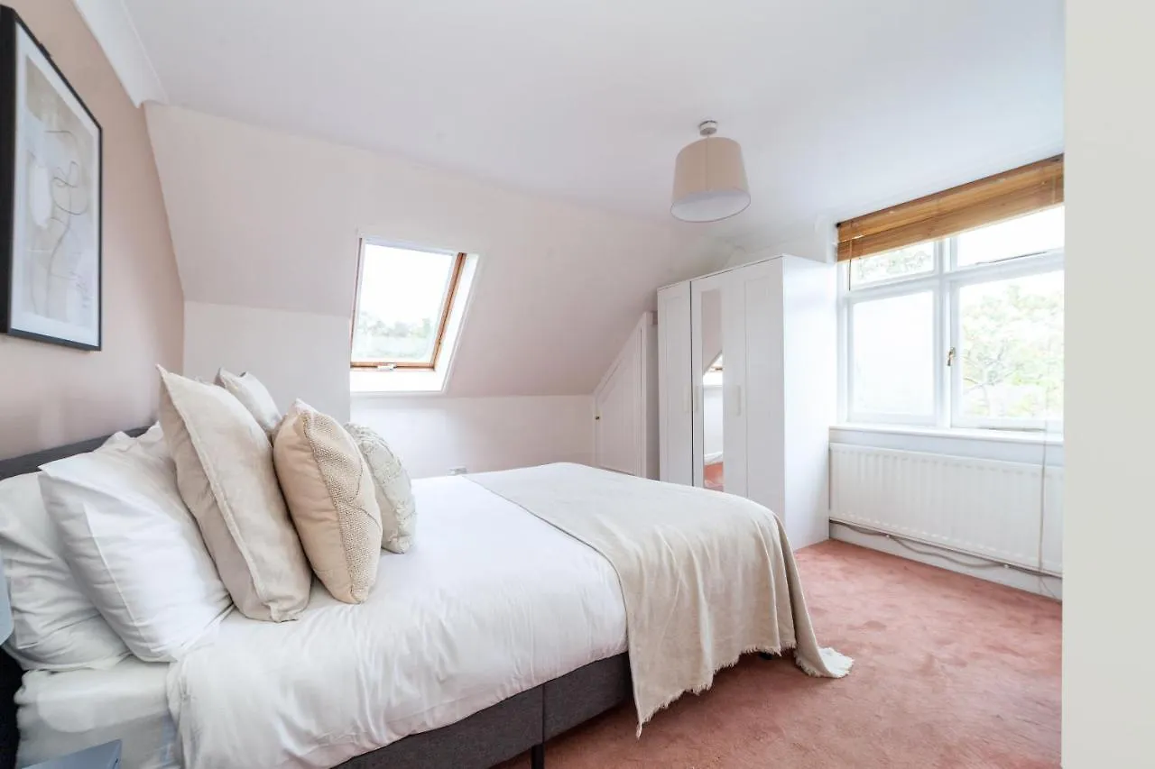 The Lewisham Flat Apartment London